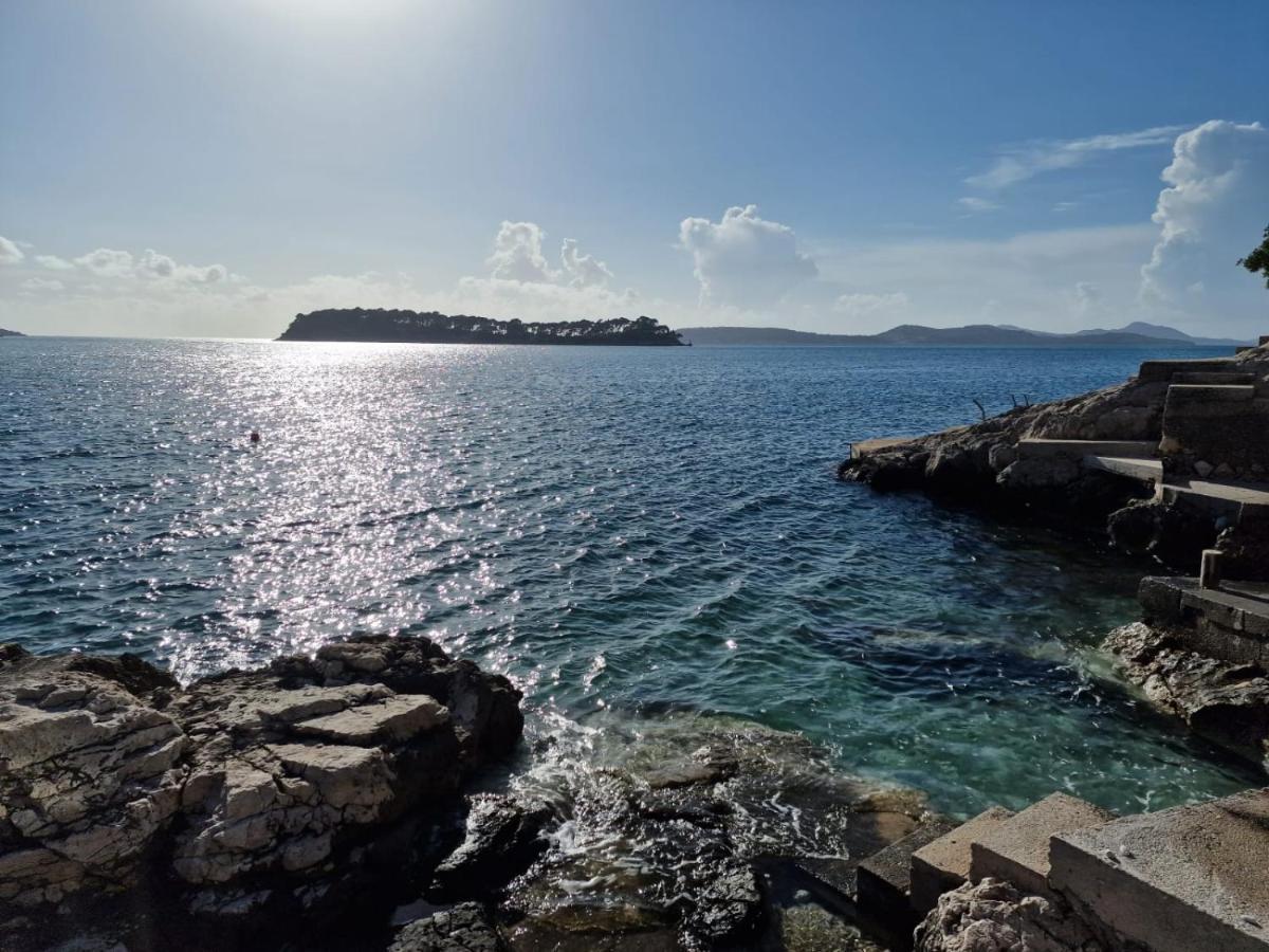 Apartment Ana Lozica With Terrace Dubrovnik Eksteriør billede