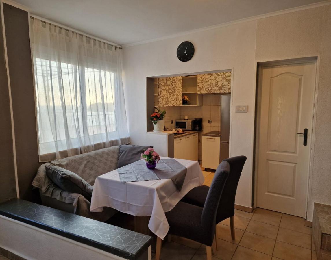 Apartment Ana Lozica With Terrace Dubrovnik Eksteriør billede