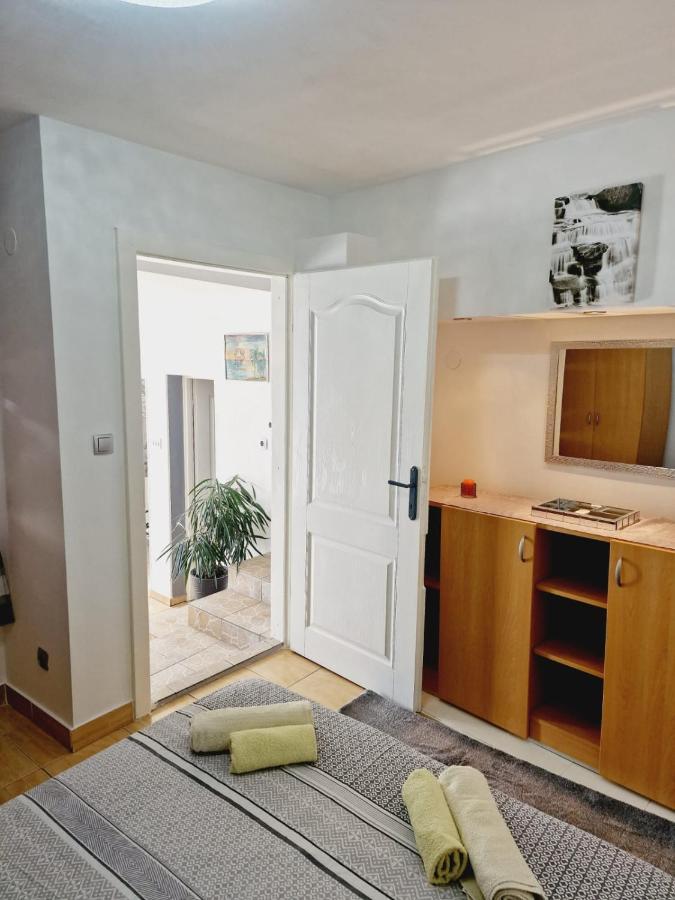 Apartment Ana Lozica With Terrace Dubrovnik Eksteriør billede