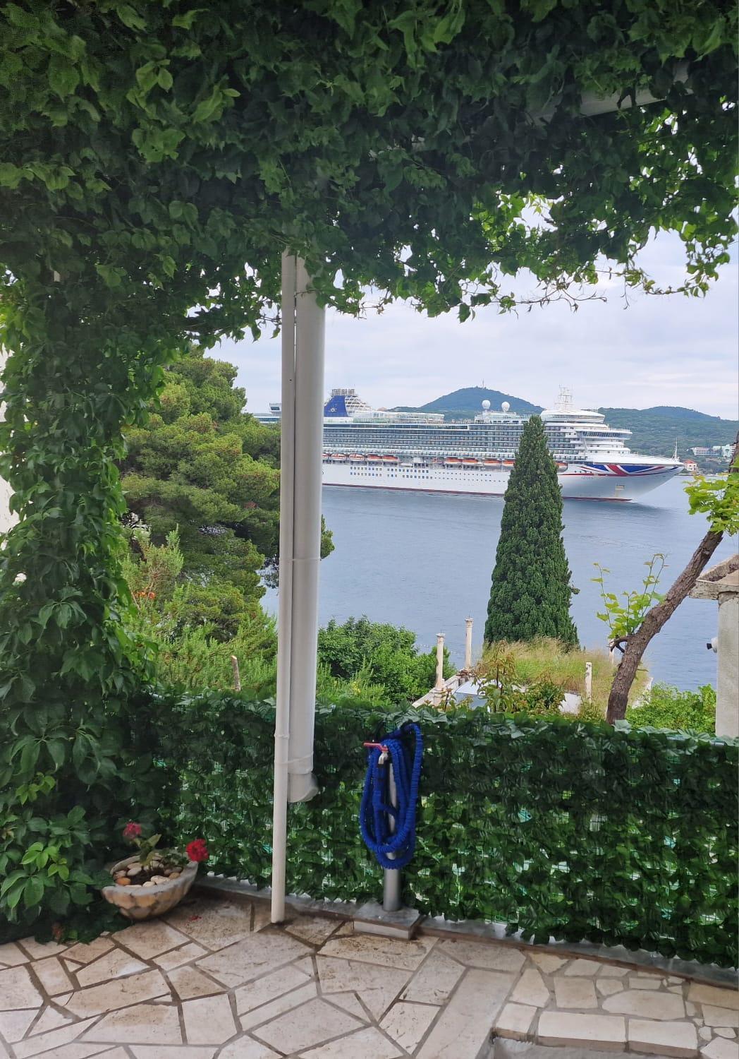 Apartment Ana Lozica With Terrace Dubrovnik Eksteriør billede